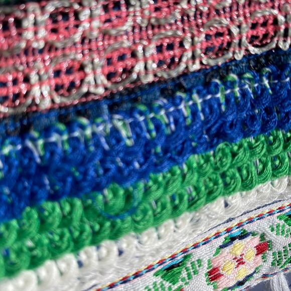 The Pyramid Collection Y2K Denim Jacket Women L Boho Hippie Rainbow Tassel NEW - Picture 8 of 10